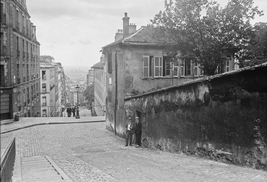 Commune libre de Montmartre, rue du Mont Cenis