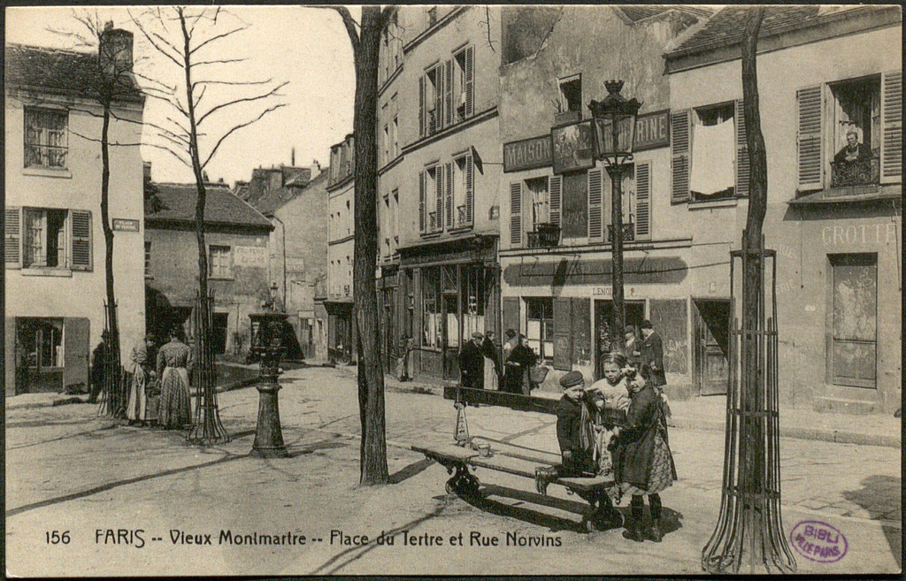 Place du Tertre et Rue Norvins