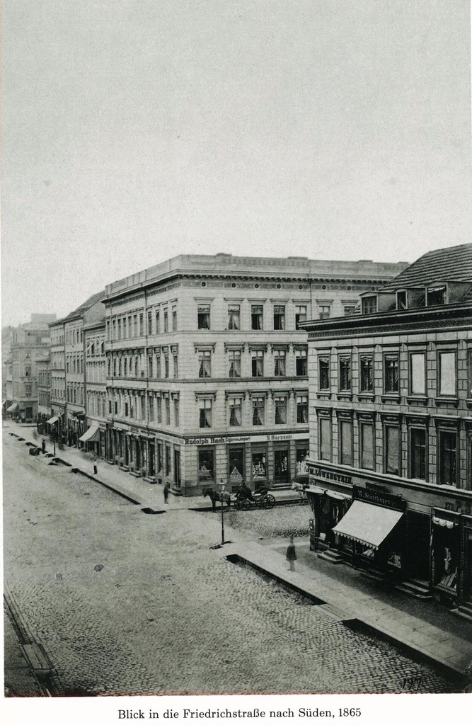 Blick in die Friedrichstraße nach Süden
