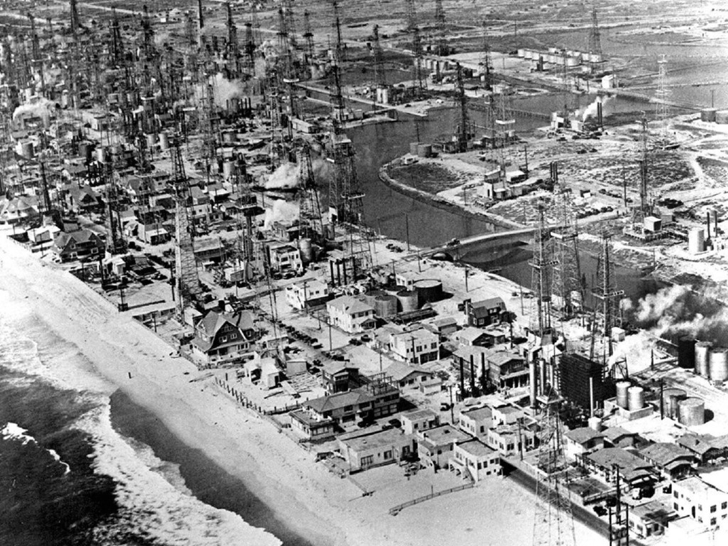Aerial view of Venice oil field