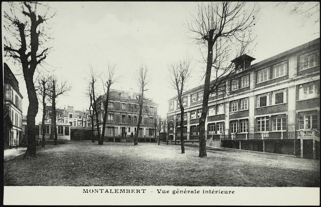 Ecole Montalembert - Vue générale intérieure