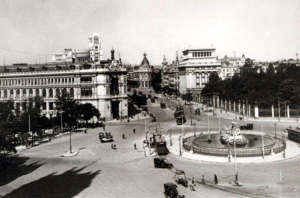 Plaza de la Cibeles, años 20