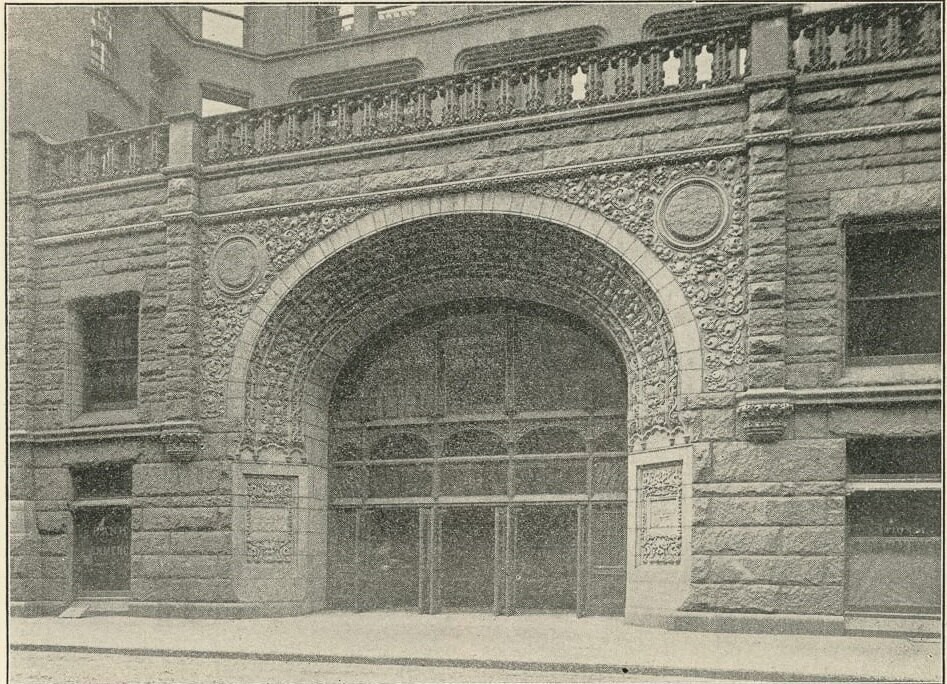 Woman’s Temple by Burnham and Root, Main Entrance