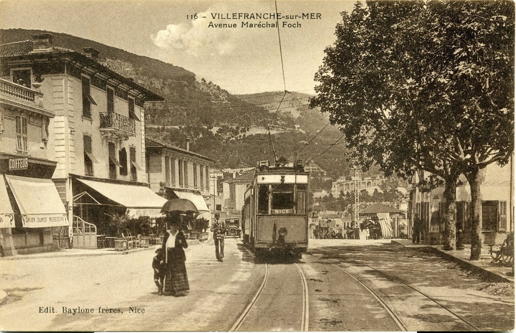 Villefranche-sur-Mer. Avenue Maréchal Foch