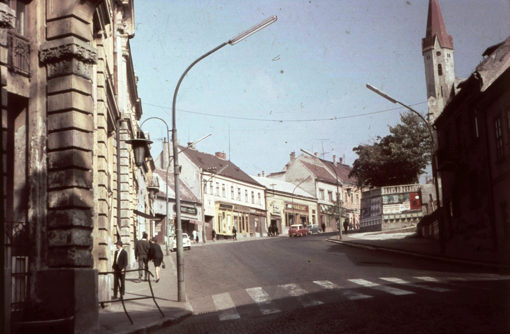 Kossuth Lajos utca a Bajcsy-Zsilinszky út