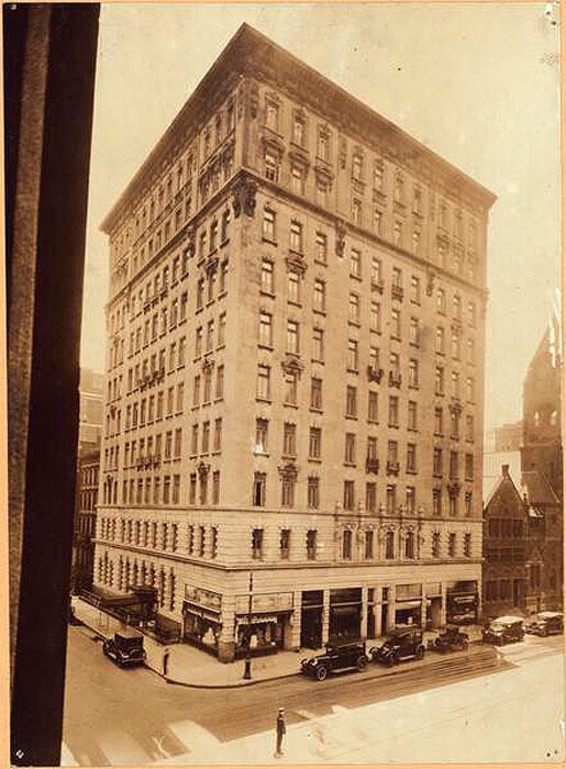 Madison Avenue, at S.E. corner of 61st Street, showing 667 Madison Avenue