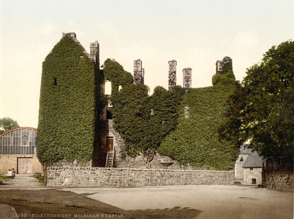 Kirkcudbright. McLellan's Castle