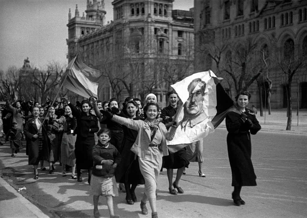 Celebración de la entrada de las tropas de Franco en Madrid