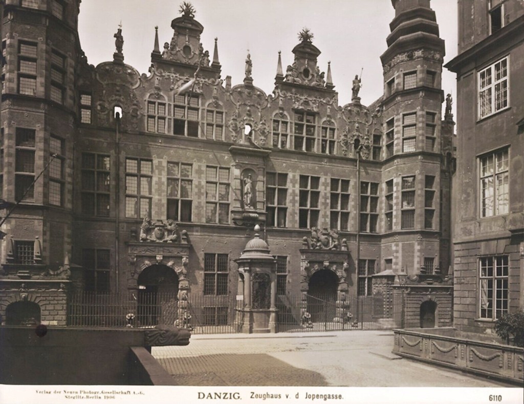 Danzig. Armory of the Jopengasse