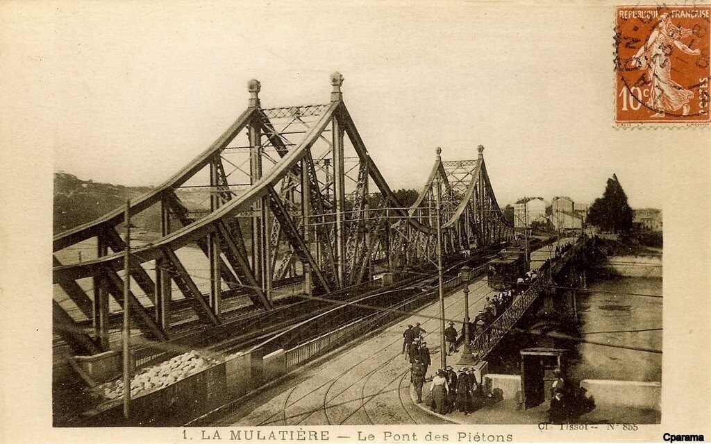 La Mulatière - Le pont des piétons et le nouveau pont du chemin de fer