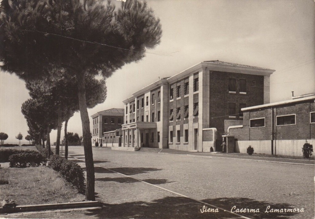 Siena, Caserma Lamarmora