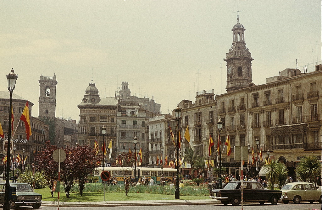 Valencia, Plaza de la Reina
