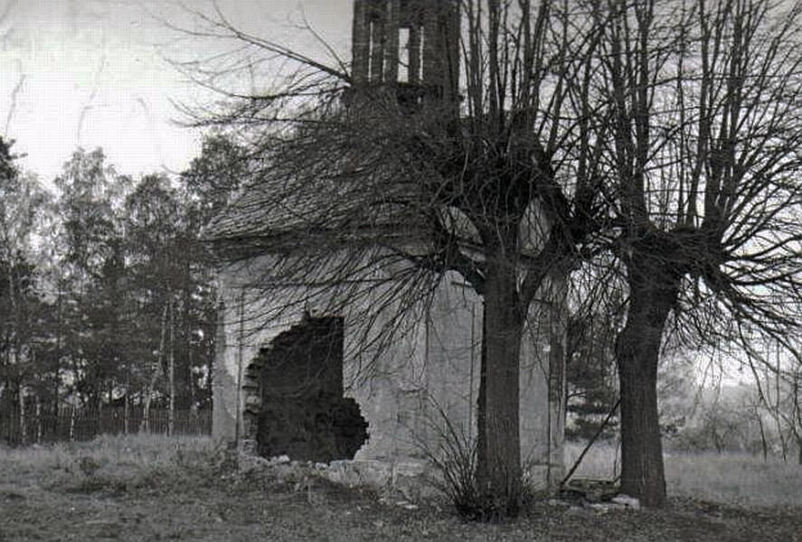Janov, kaple před zničením