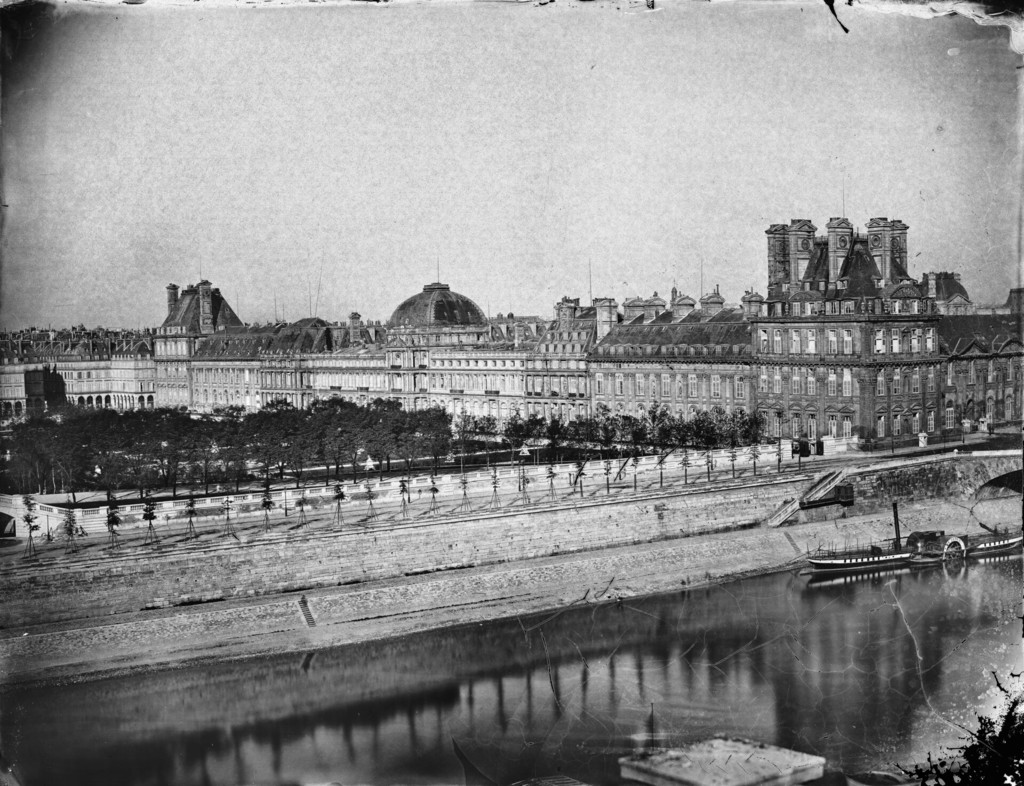 Le Palais des Tuileries depuis Palais d'Orsay