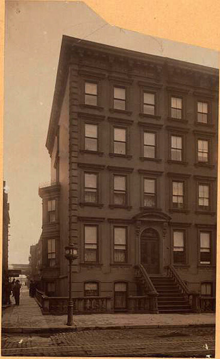 801 Lexington Avenue at S.E. corner of 62nd Street. About 1910.