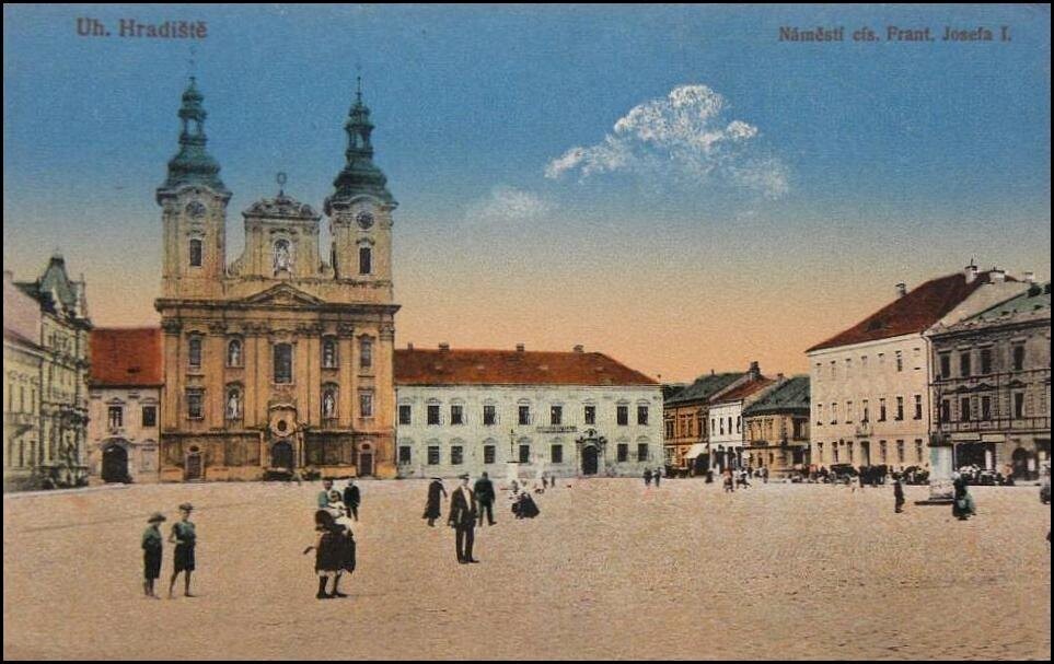 Uherské Hradiště. Náměstí císaře Františka Josefa I