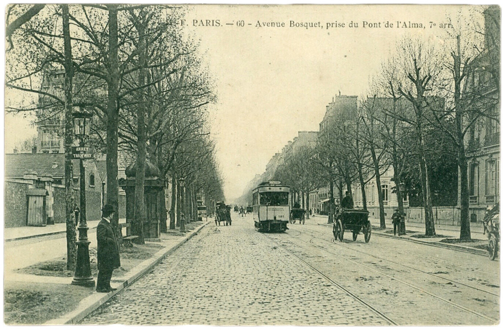 Avenue Bosquet, prise du Pont de l'Alma