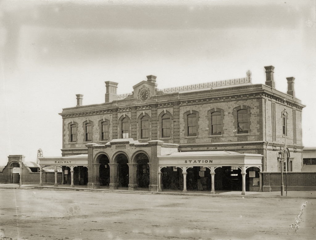 Adelaid. Old Railway Station