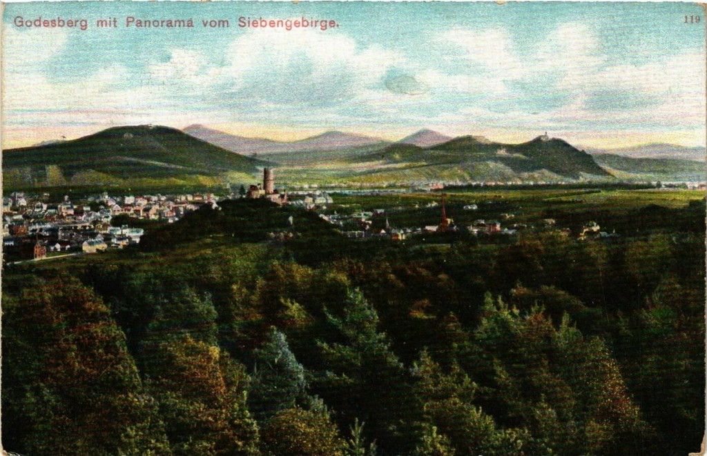 Godesberg mit Panorama vom Siebengebirge