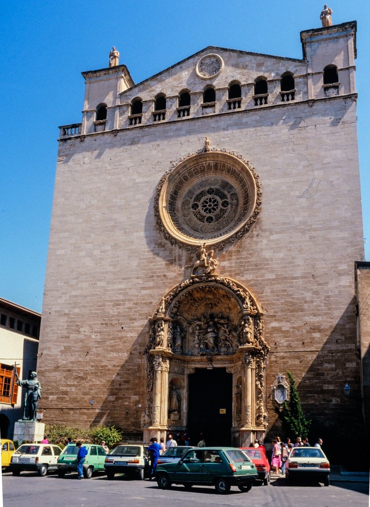 Convento de San Francisco, Palma de Mallorca: Fachada de la basílica