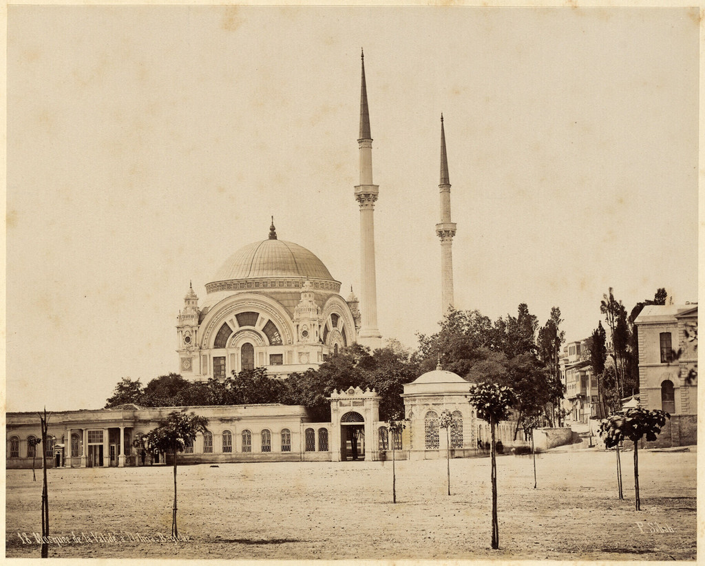 Konstantinopolis. Dolmabahçe Camii