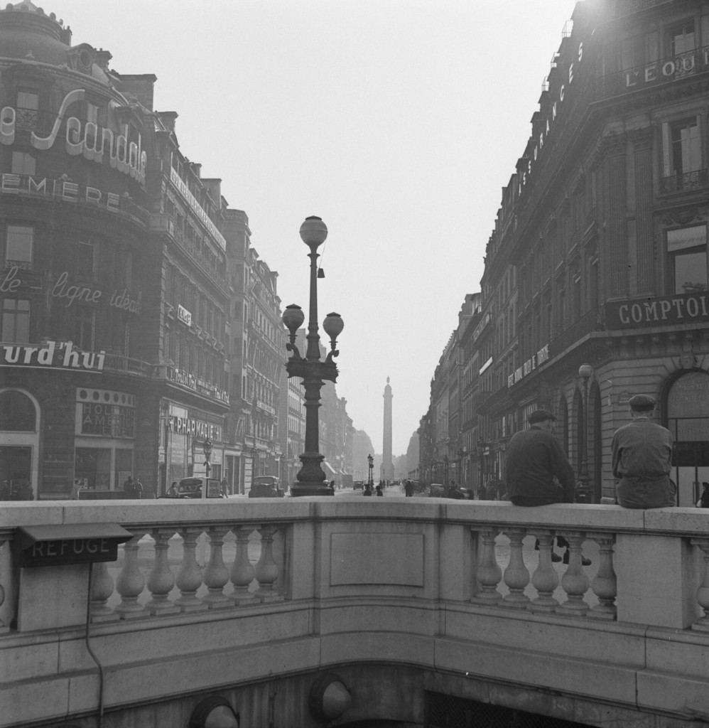 Place Vendôme vue du métro Opéra