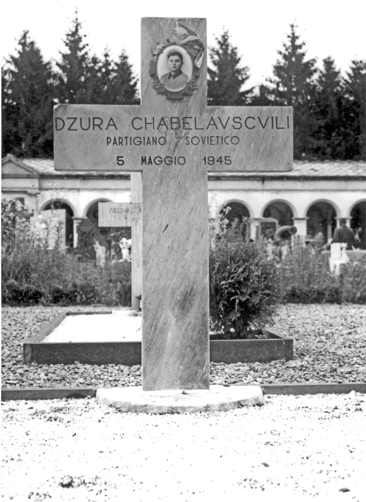 Cimitero di intra. Verbania. Grave di Partizan Zabelashvili (Shabelashili)