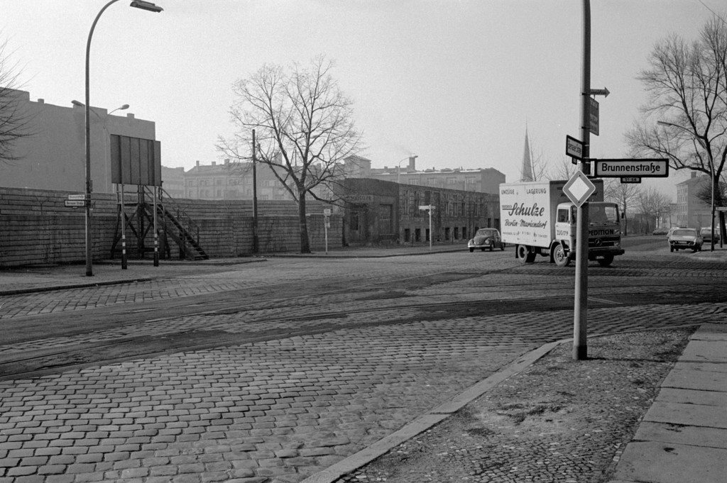 Die Berliner Mauer in der Bernauer Straße, Ecke Brunnenstraße