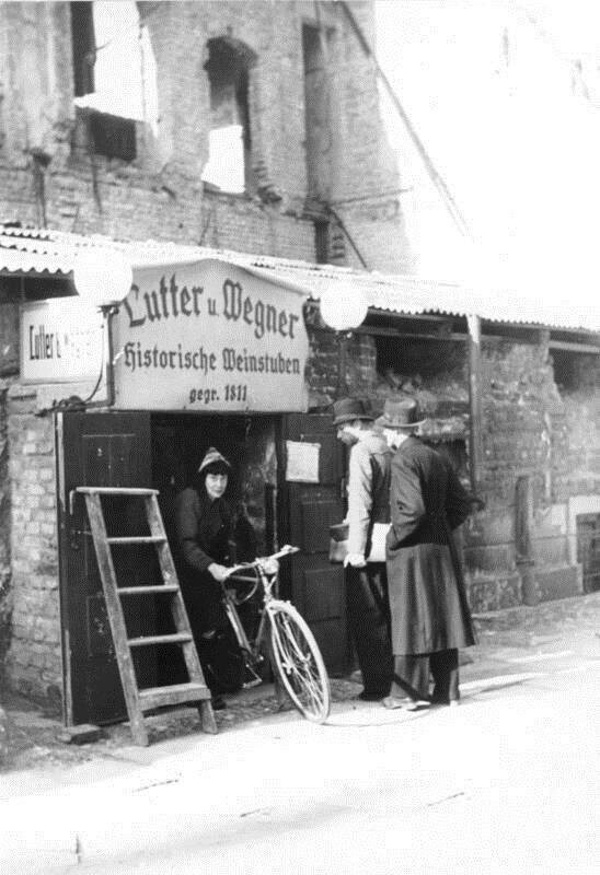 Historischen Weinstuben Lutter & Wegner in der Französischen Straße