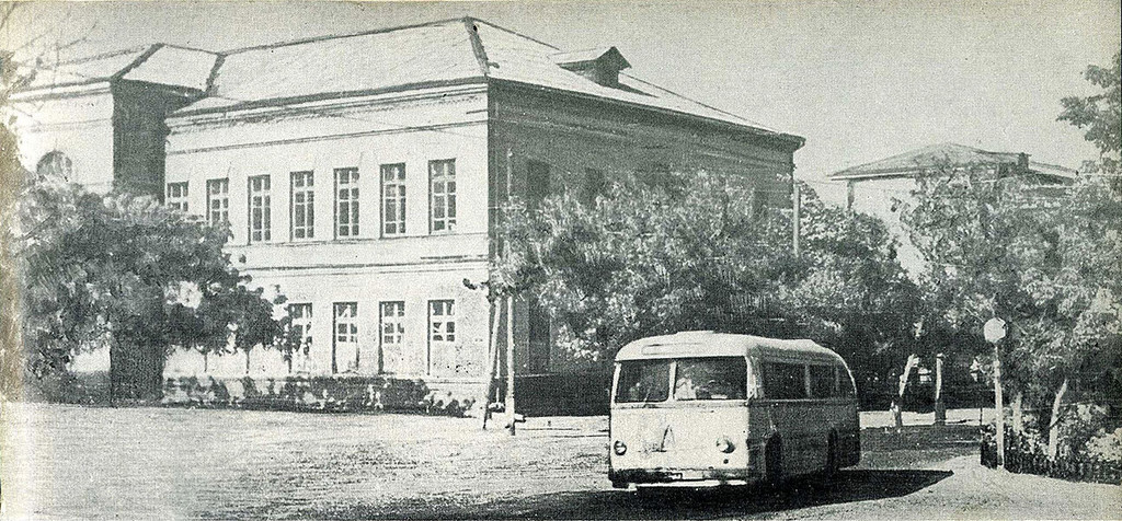 Școala gimnazială nr. 6, care poartă numele academicianului N. D. Zelinsky