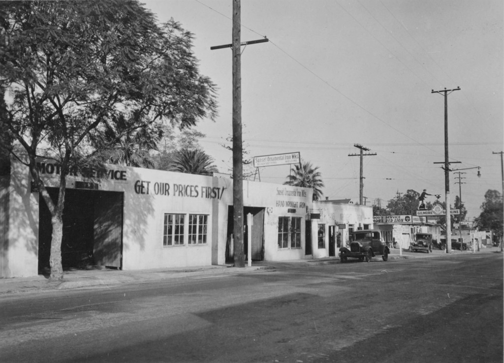 Sunset Boulevard, east of Clark Street