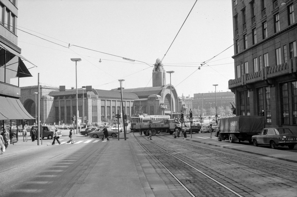 Helsingin rautatieasema