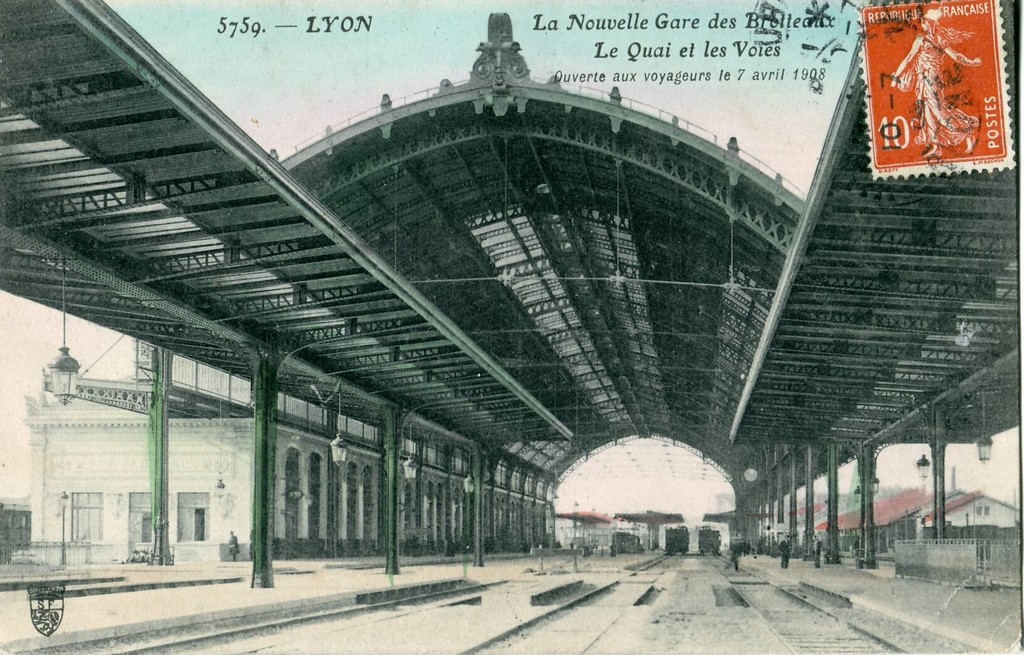 Lyon - La Nouvelle Gare des Brotteaux, le quai et les voies