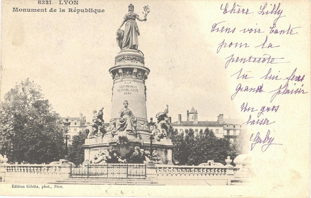Lyon - Monument de la République