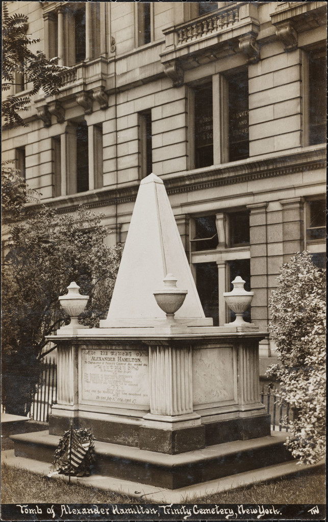 Tomb of Alexander Hamilton, Trinity Cemetery