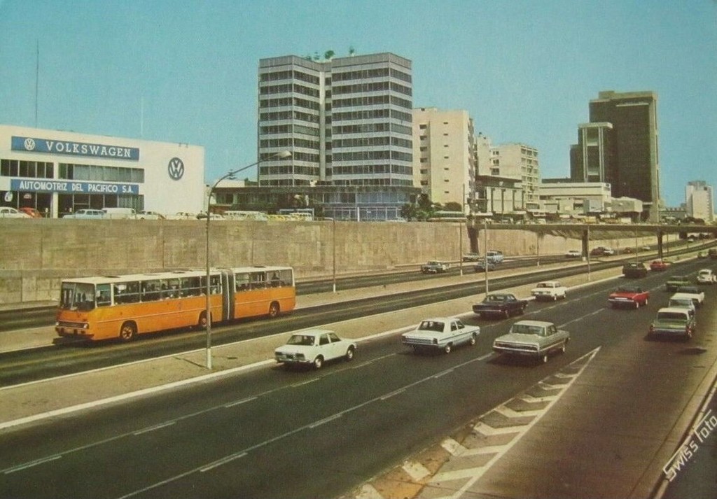 Avenida Paseo de la República