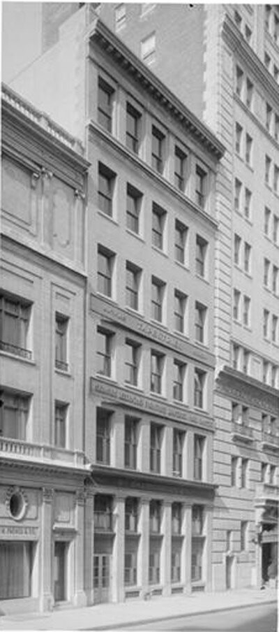 4 East 56th Street. William Baumgarten Building.