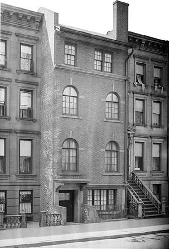 152 East 74th Street. General exterior.
