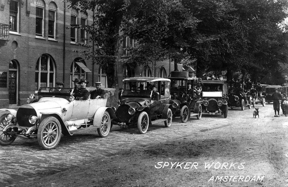 Automobielfabriek 'Spyker' aan de Amsteldijk, 1911