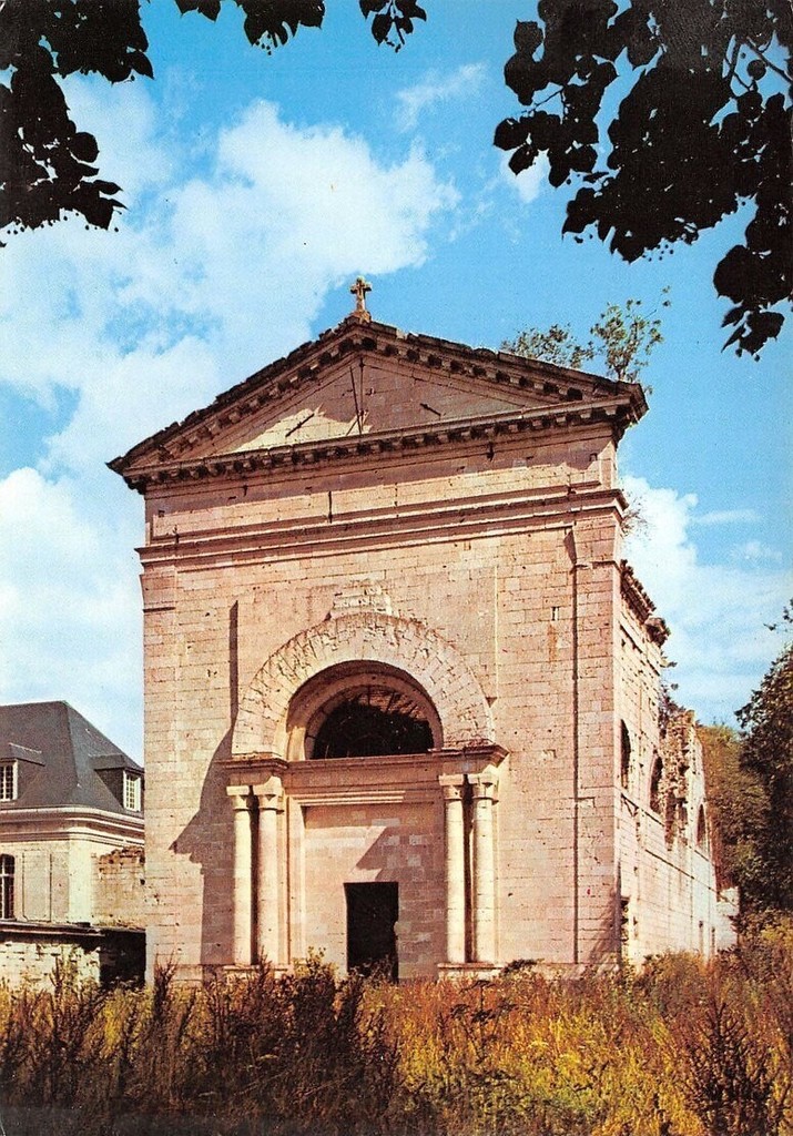 Crouy-Saint-Pierre. Abbaye du Gard. La Chapelle