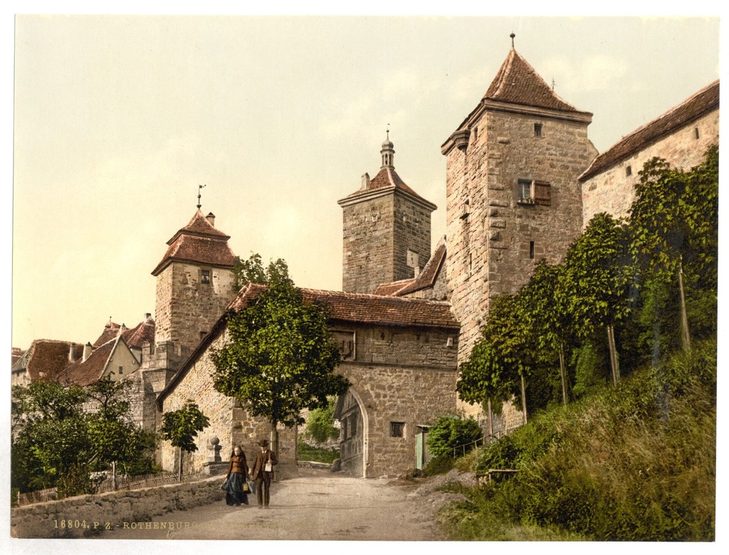 Entrance to Kobolzeller Tor. Rothenburg ob der Tauber, Bavaria