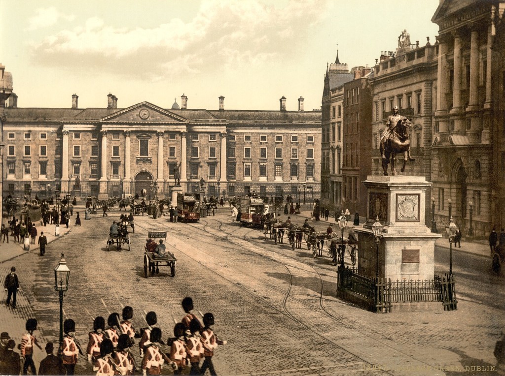 College Green leading to Trinity College