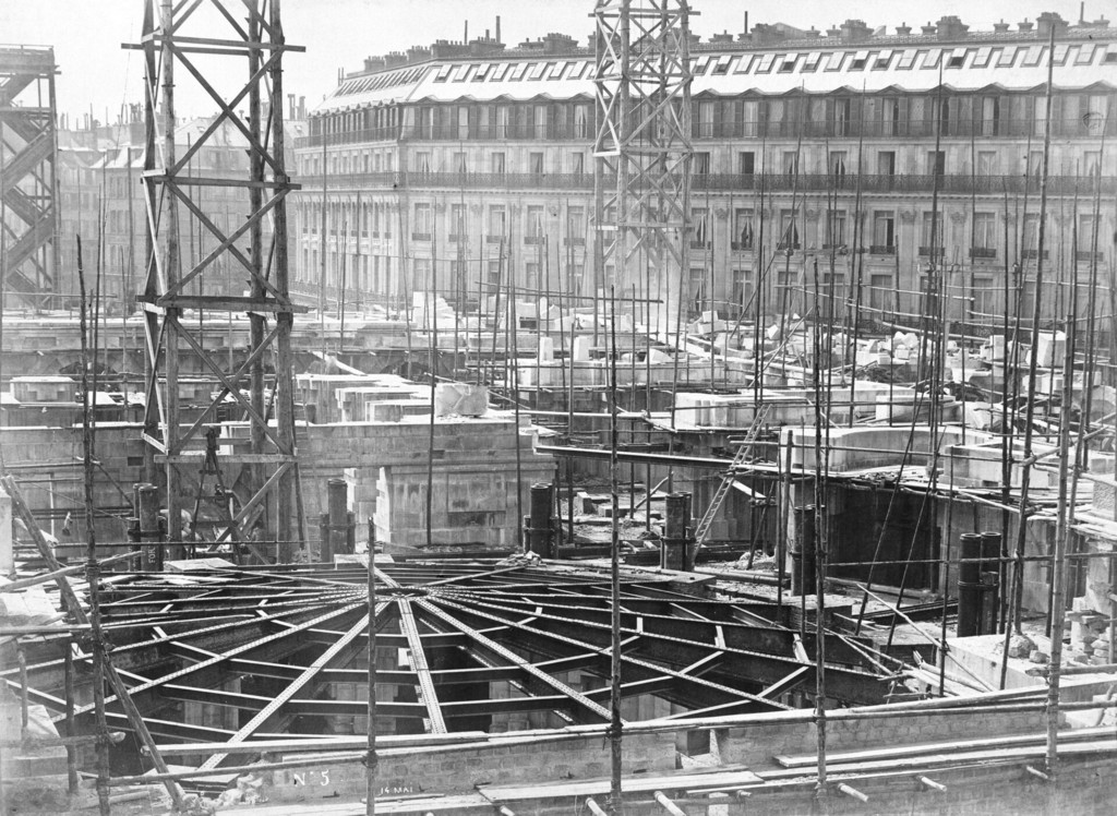 Construction de l'Opéra