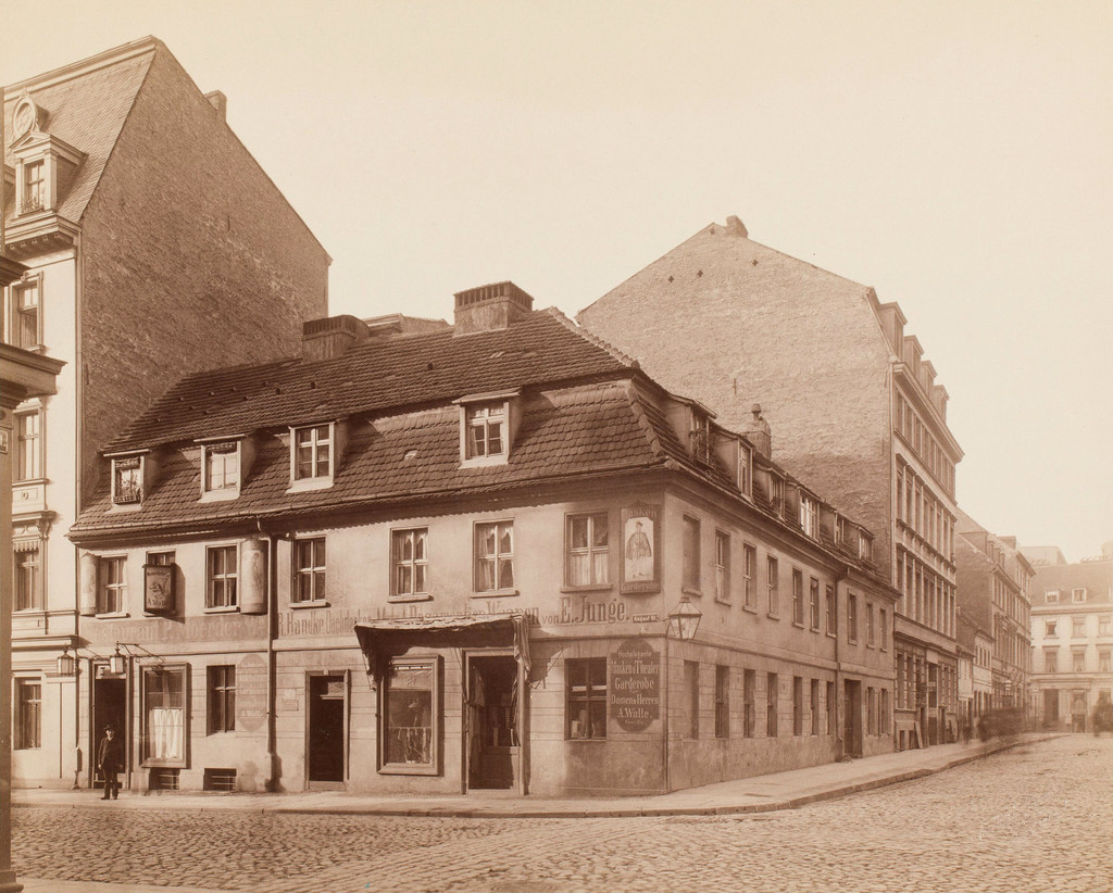 Kleine Rosenthaler- und August-Straßen-Ecke