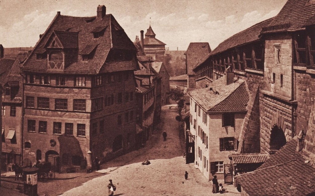 Tiergärtnertor and Albrecht-Dürer-Haus in Nuremberg