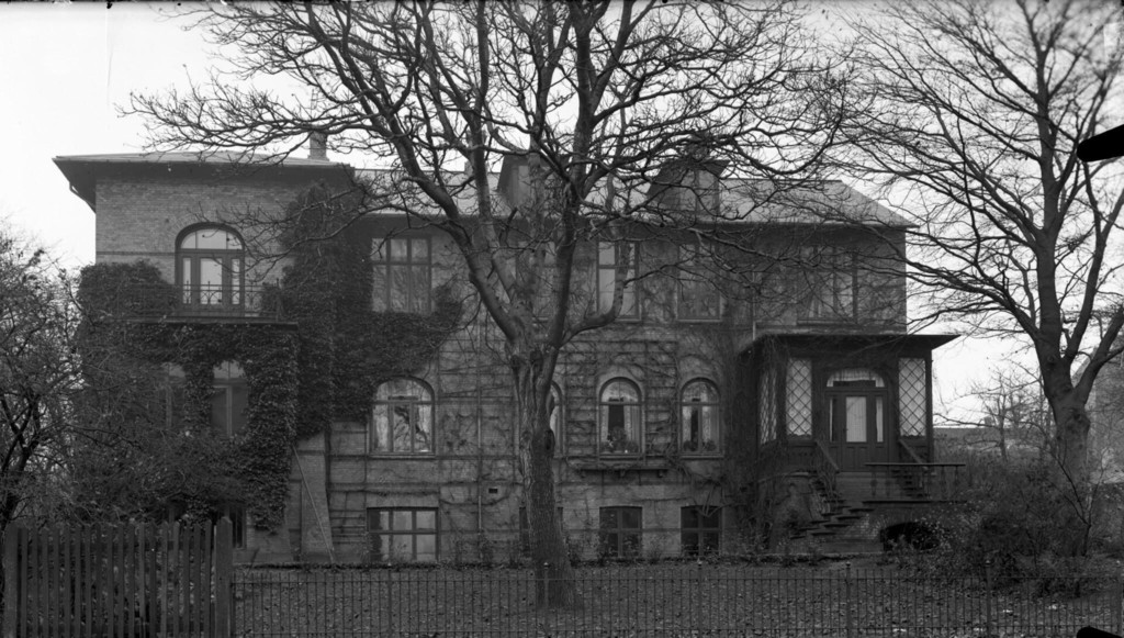 Det Gamle Skole Århus Akademi, Thunøporten. Thunøgade