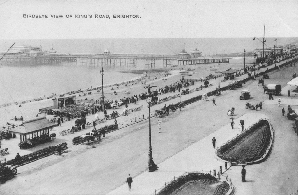 Birdseye view of King's Road and the West Pier