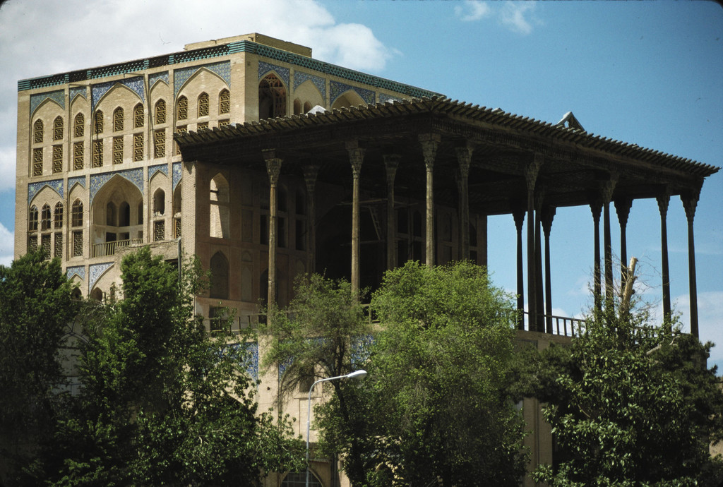 Isfahan. Ali Qapu, Palace of Shah Abbas
