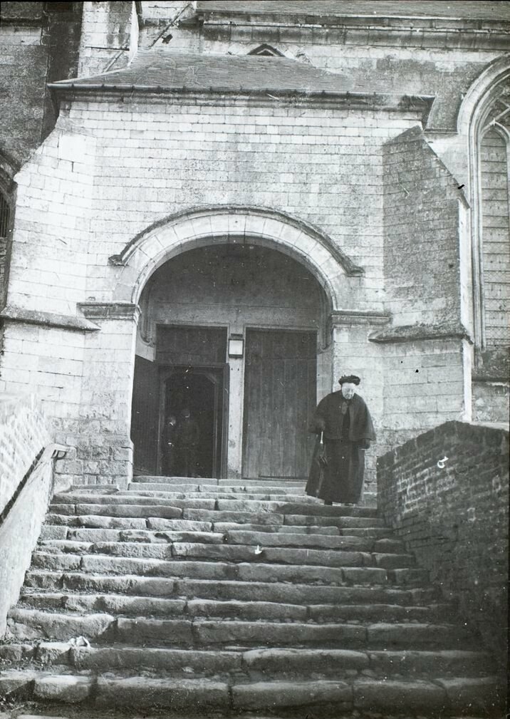 Portail de l'église Saint-Martin d'Auxi-le-Château