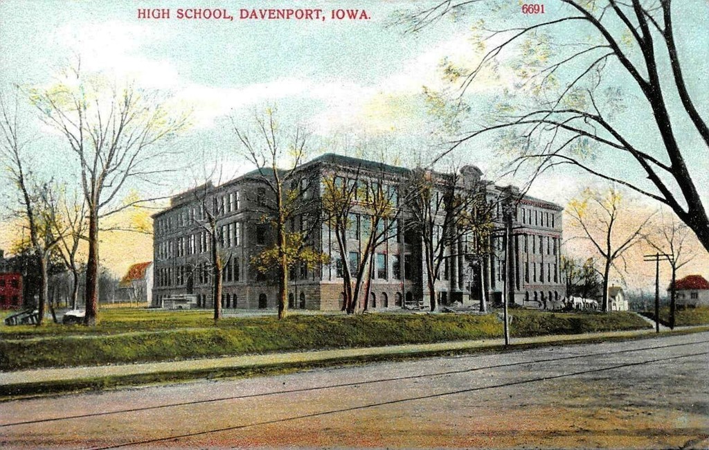 Davenport. High School